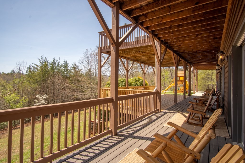 599 Red Oak Rd