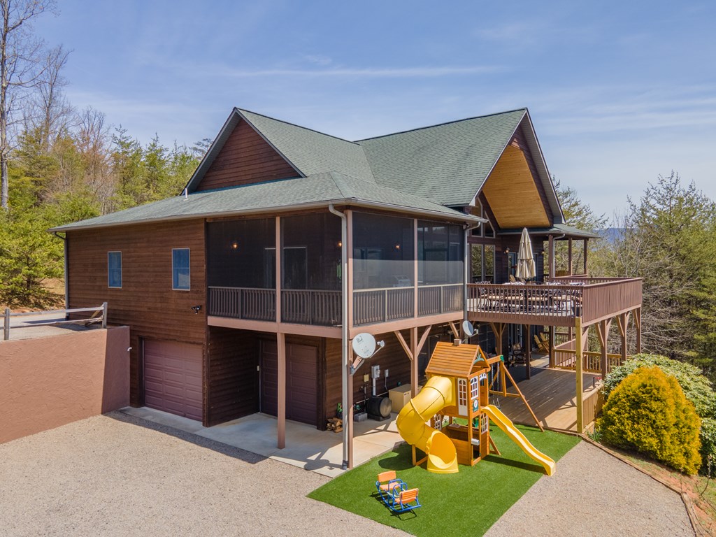 599 Red Oak Rd