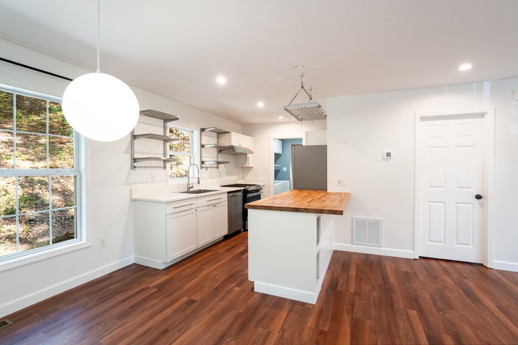 300 Caleb's Way, Franklin