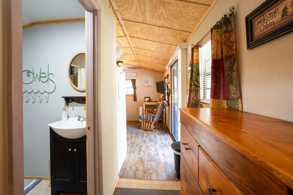 116 Hatfield Road, Franklin