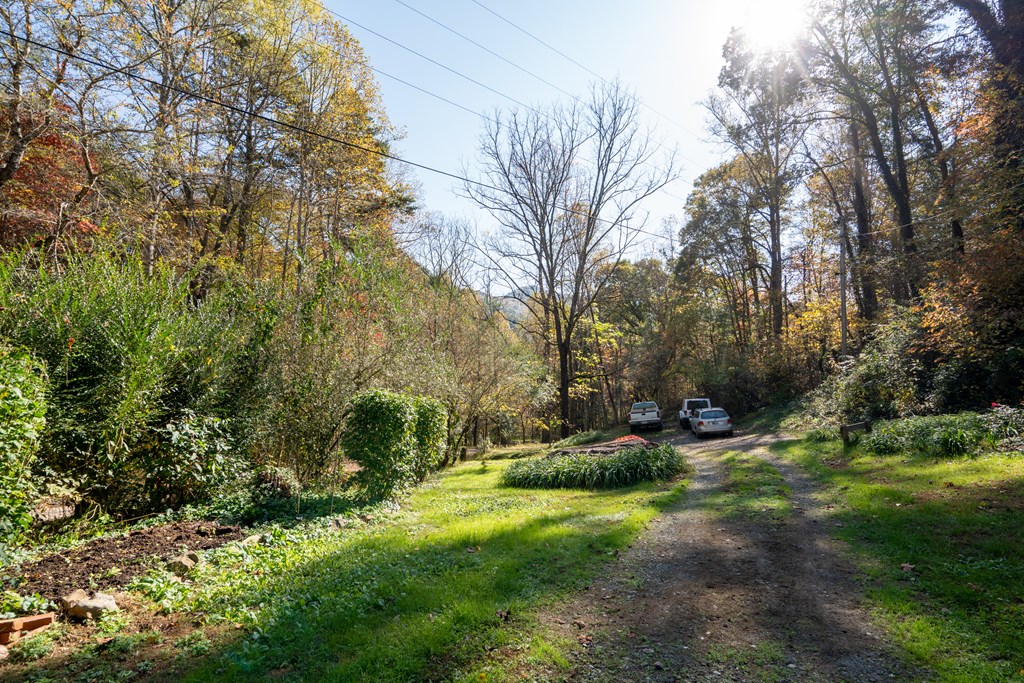 116 Hatfield Road, Franklin