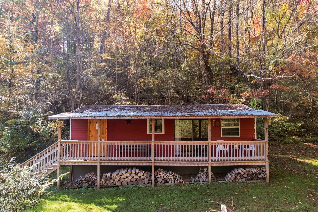 116 Hatfield Road, Franklin