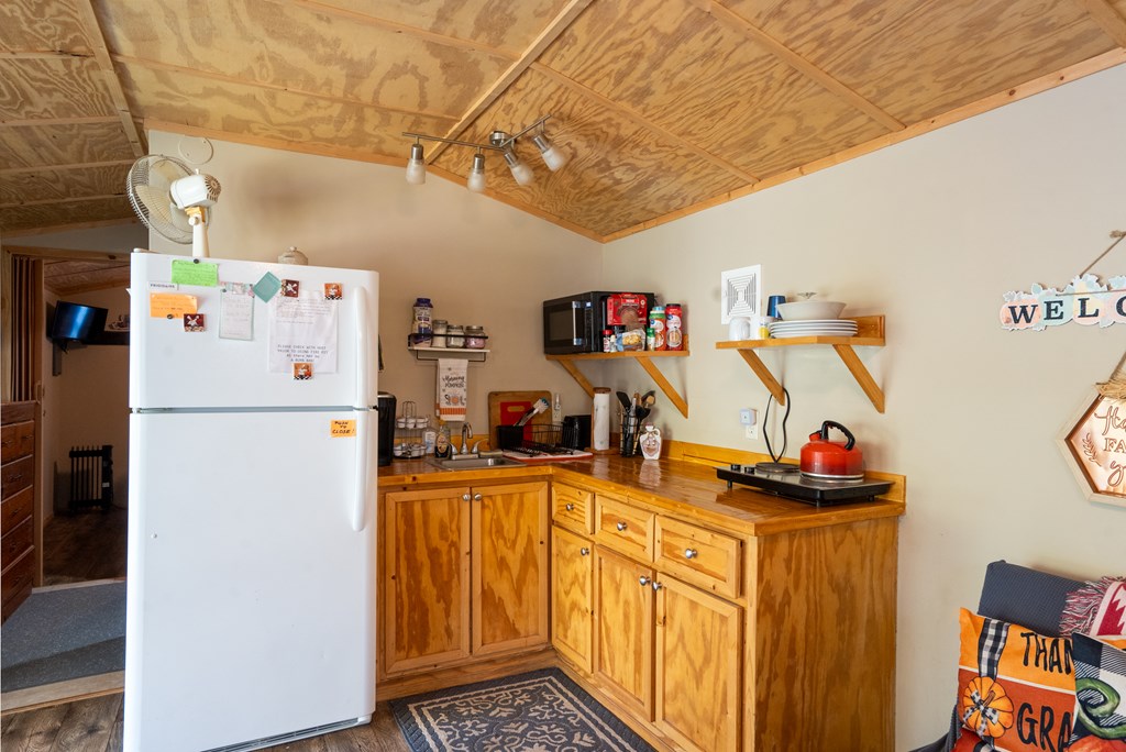 116 Hatfield Road, Franklin