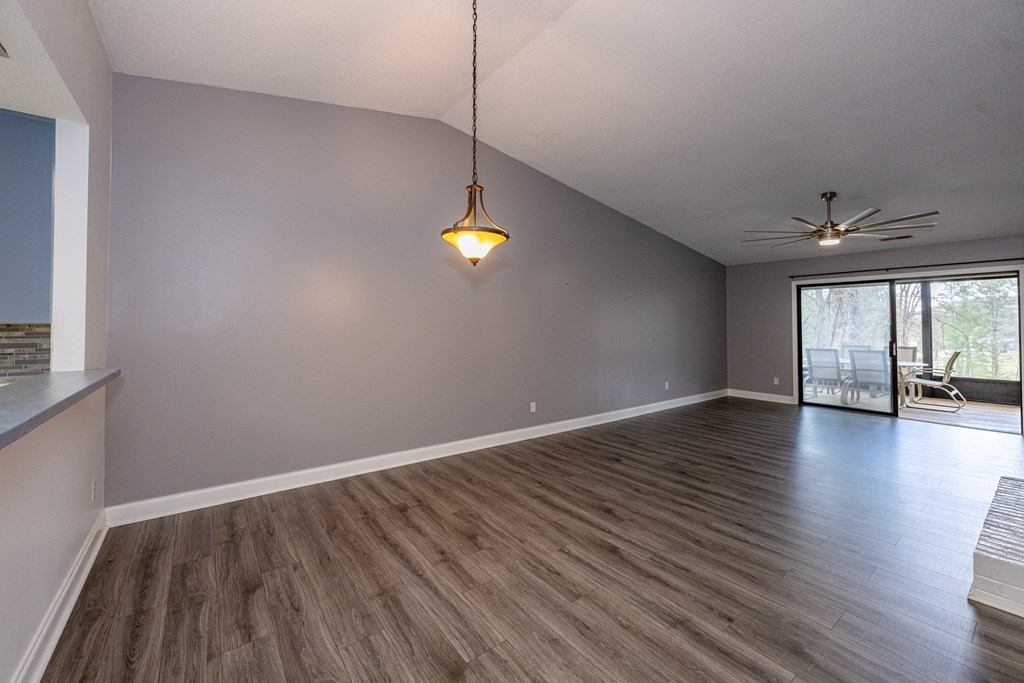 850 Country Club Drive