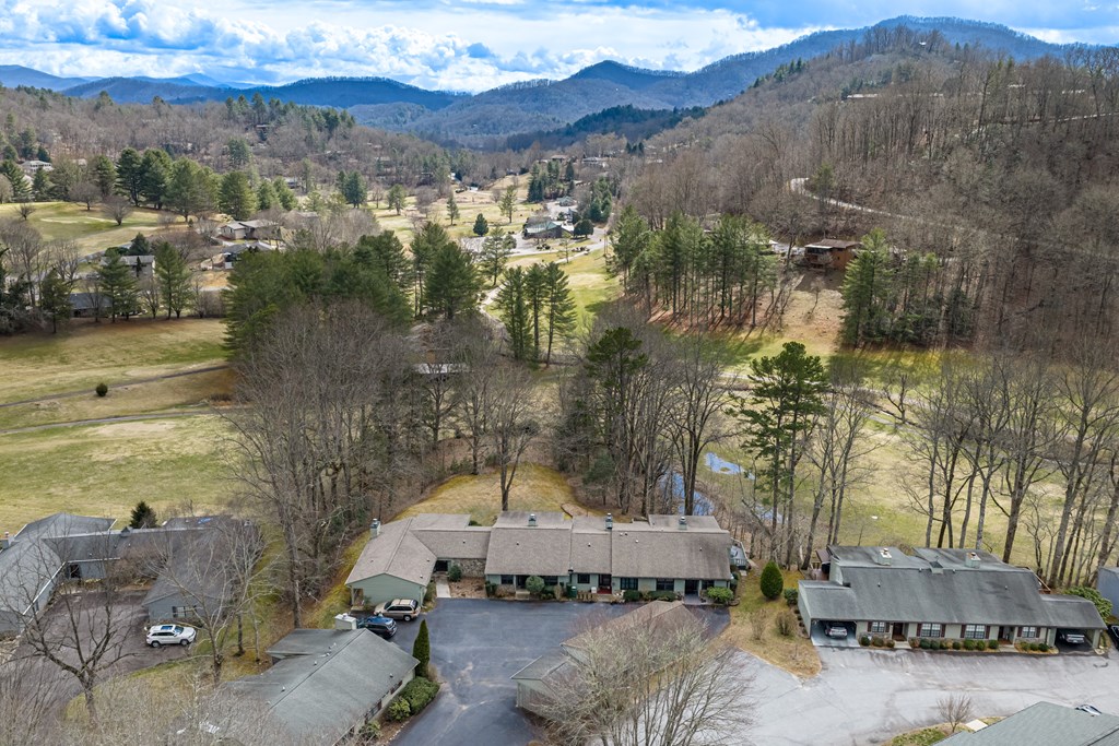 850 Country Club Drive