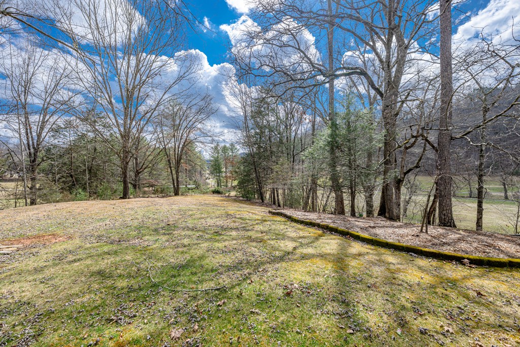 850 Country Club Drive