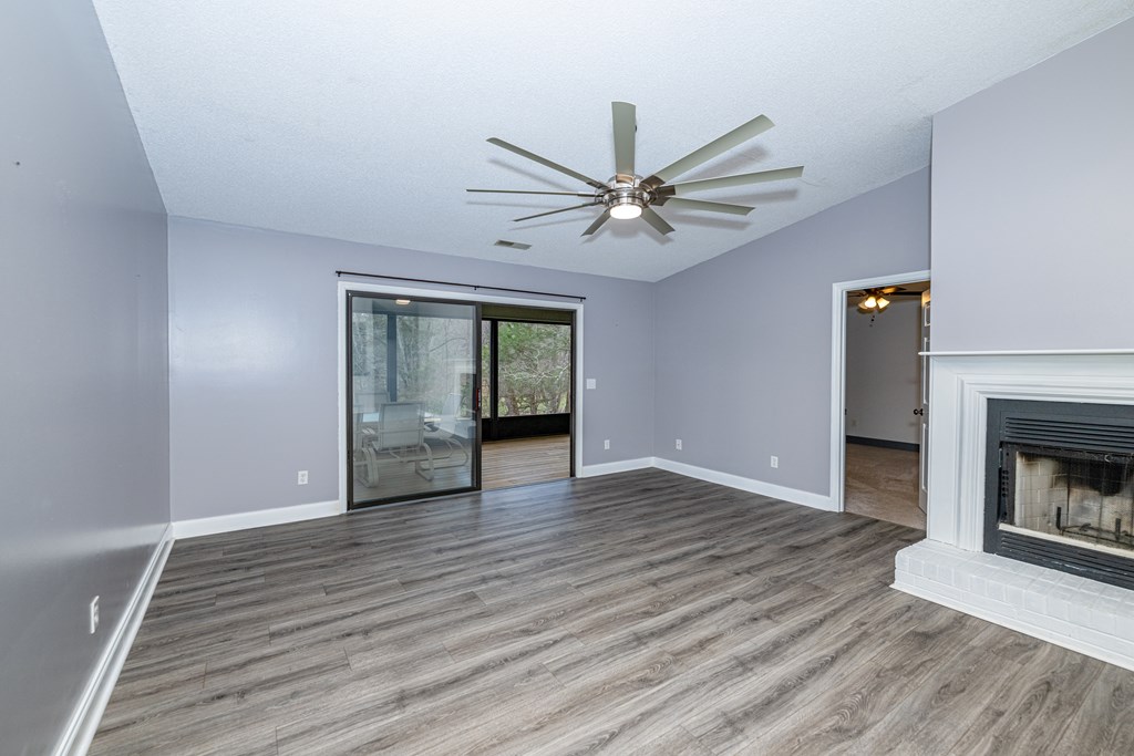 850 Country Club Drive