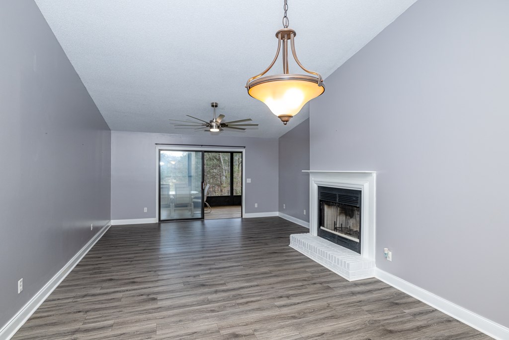 850 Country Club Drive