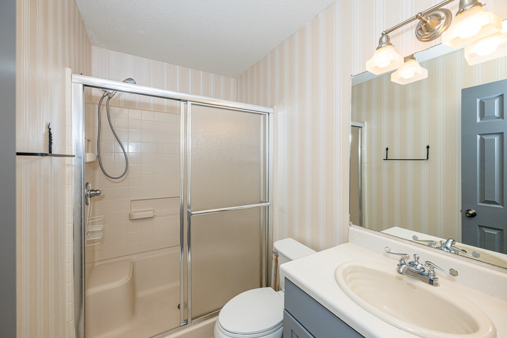 850 Country Club Drive