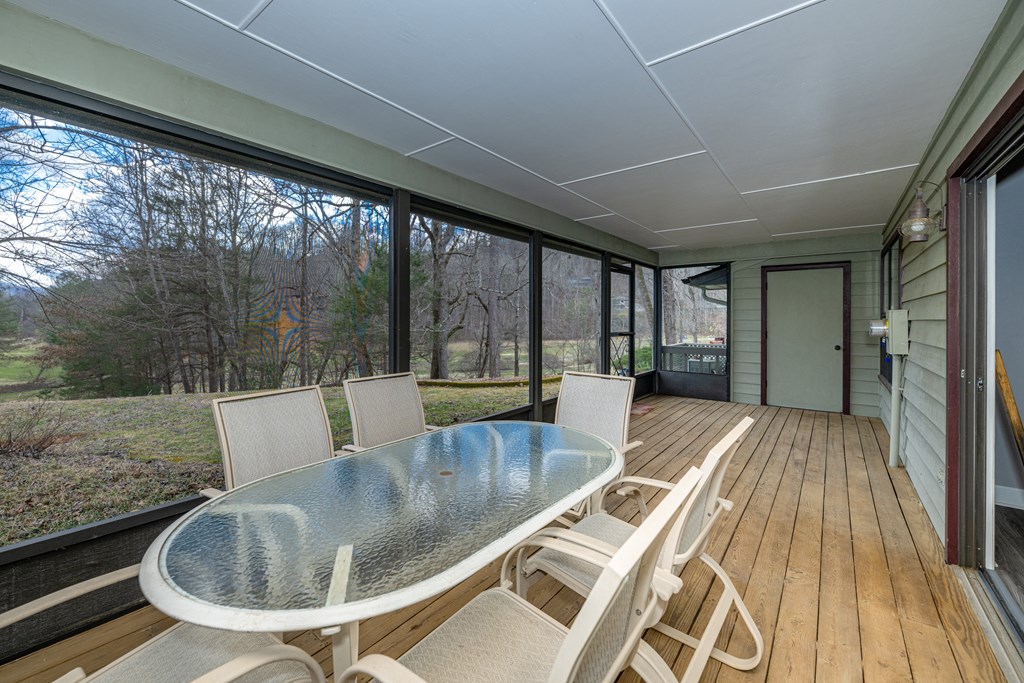 850 Country Club Drive