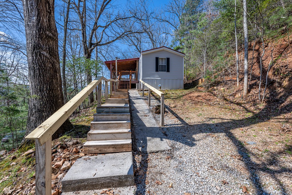 365 Fox Hollow Circle