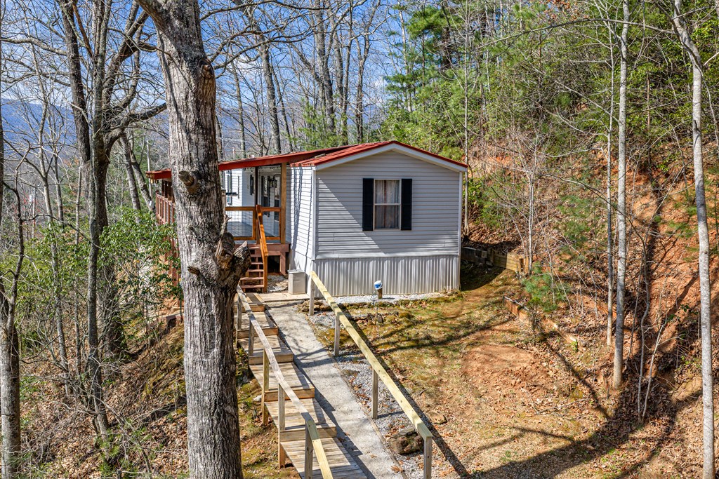 365 Fox Hollow Circle