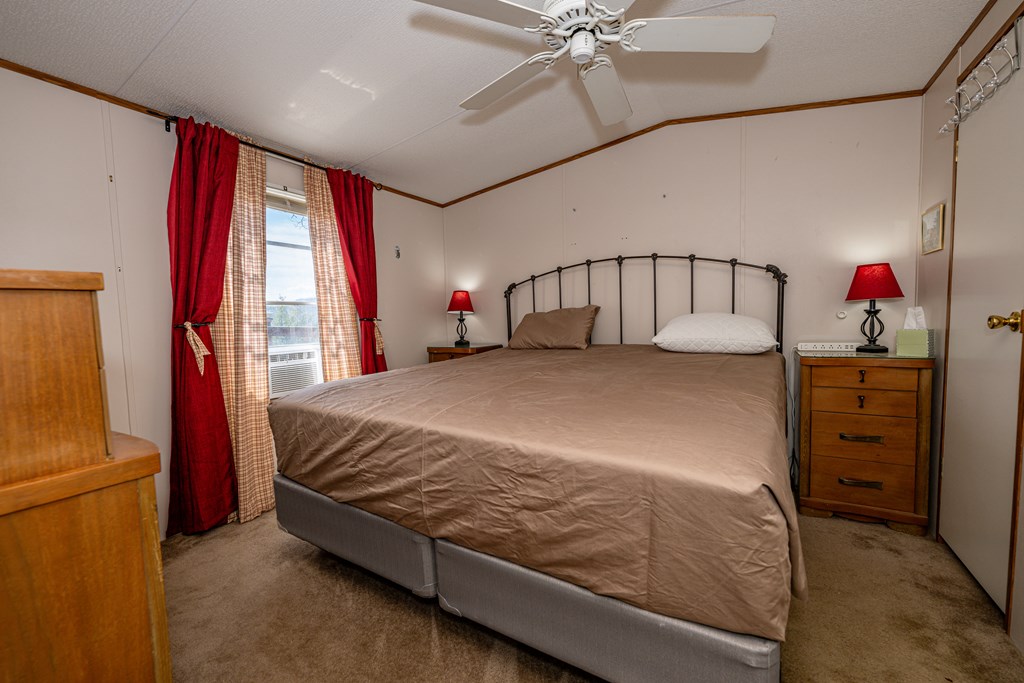 365 Fox Hollow Circle