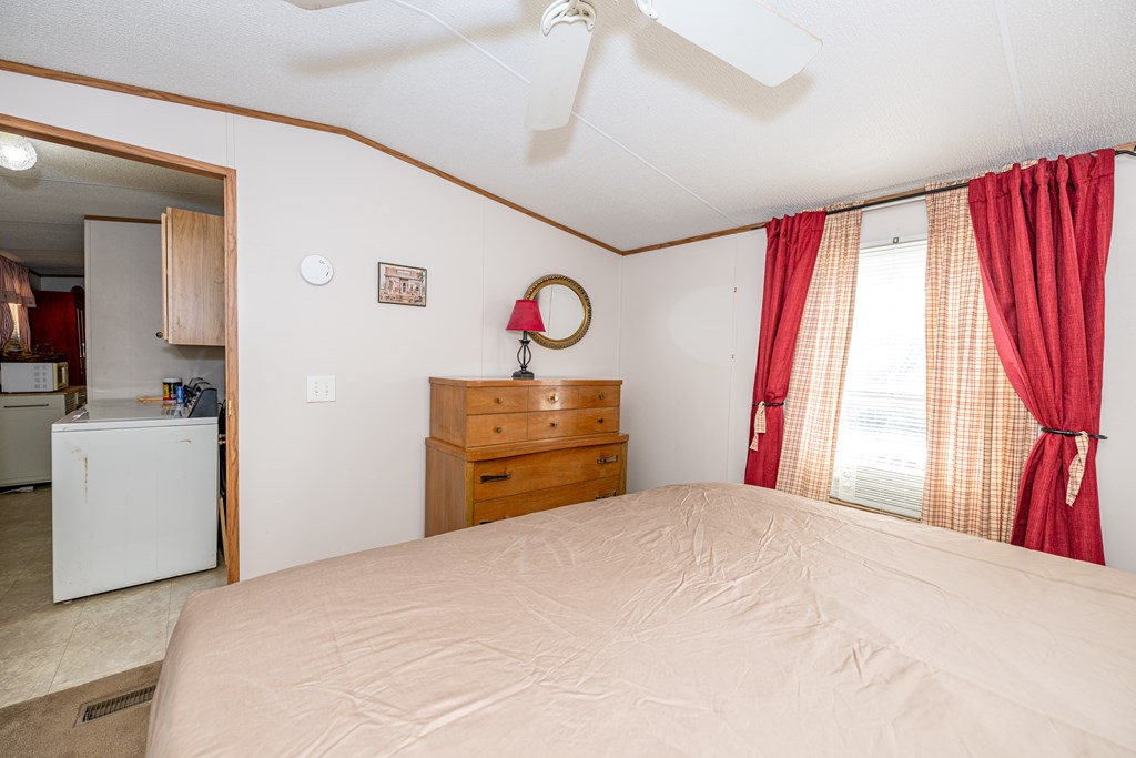 365 Fox Hollow Circle