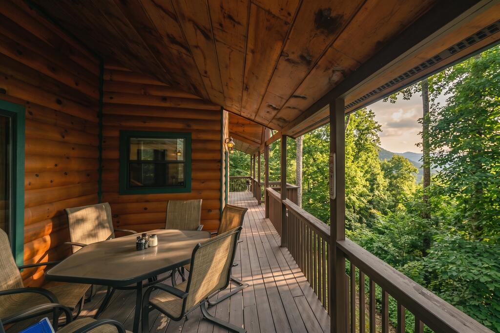 233 Sunset Point