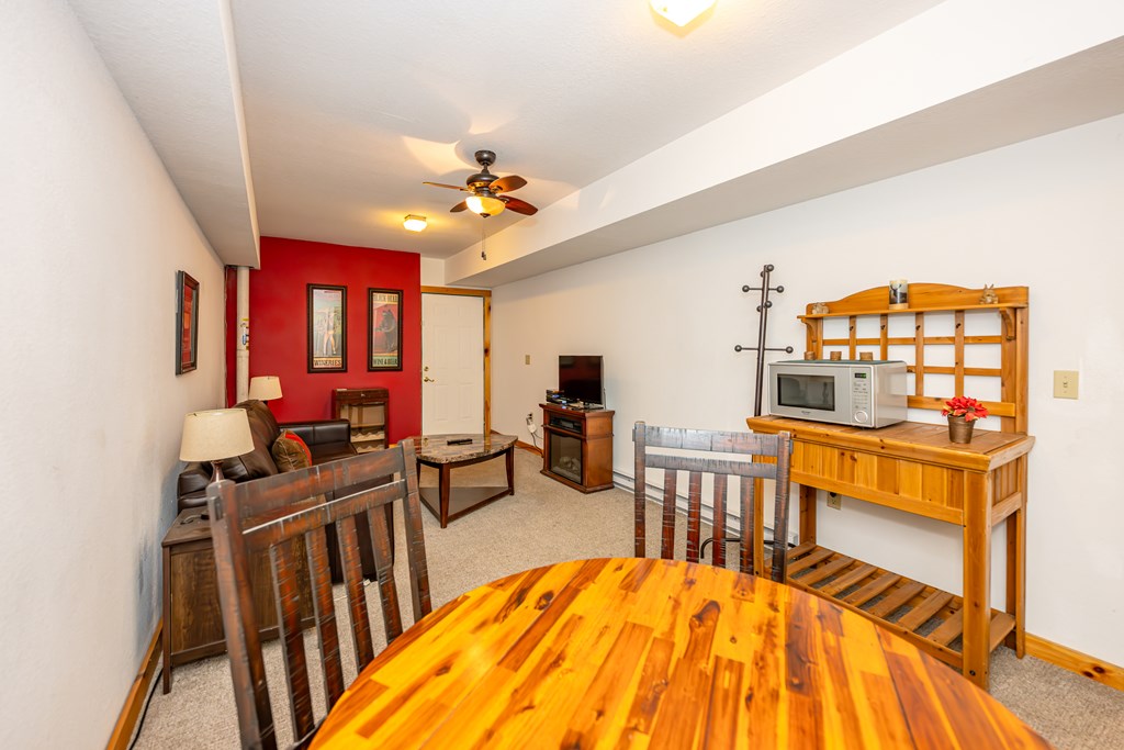 233 Sunset Point