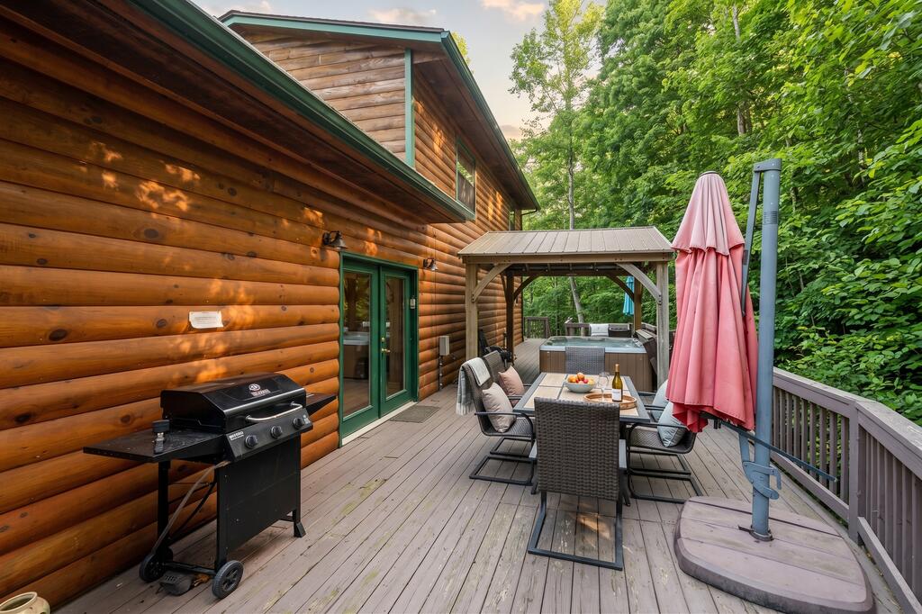 233 Sunset Point