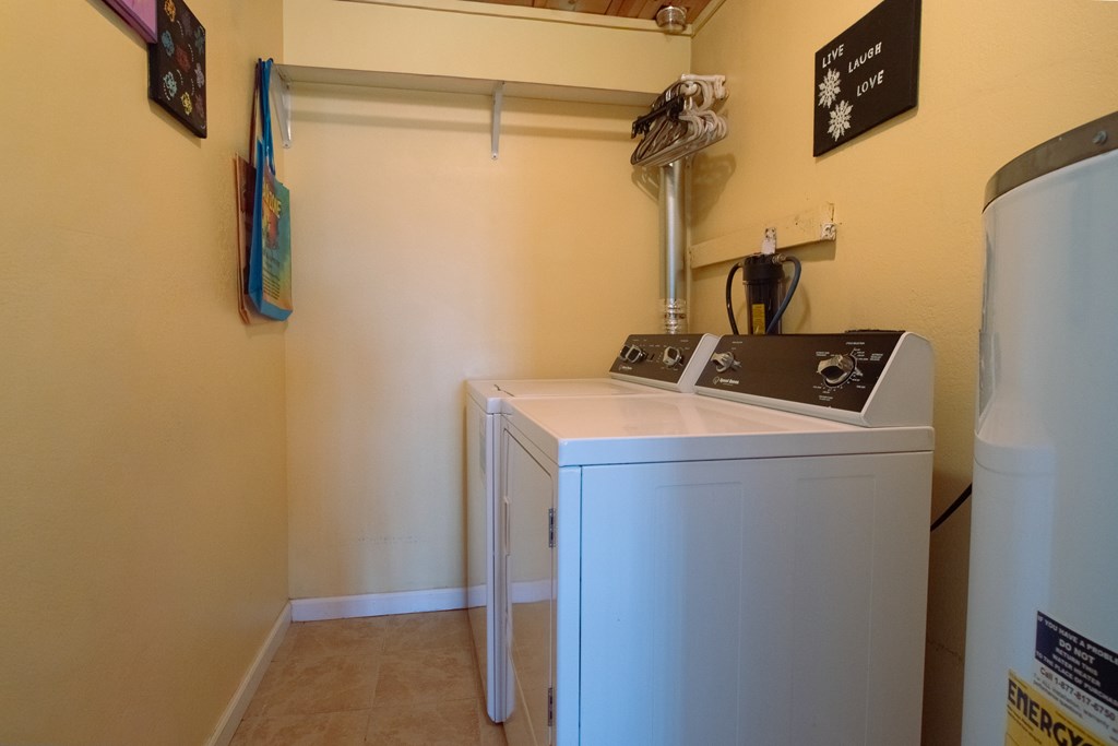 432 Natures Edge Road