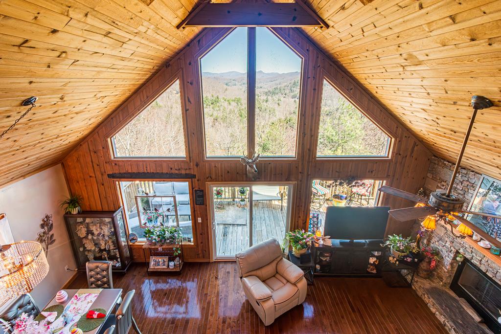 432 Natures Edge Road