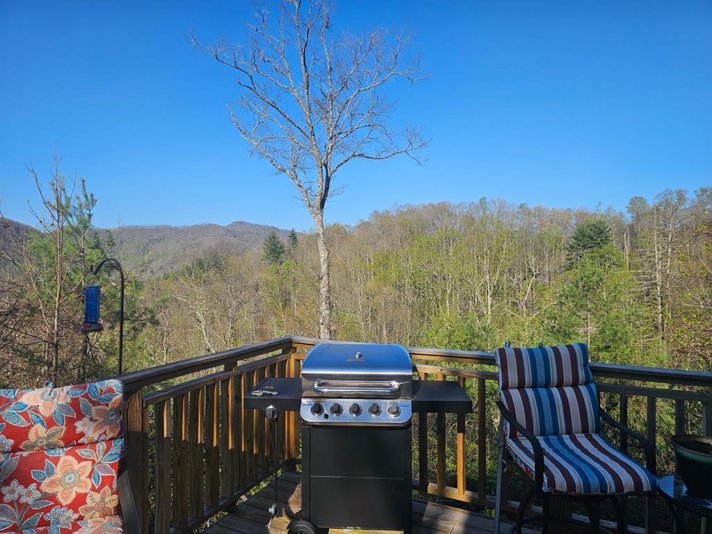 432 Natures Edge Road