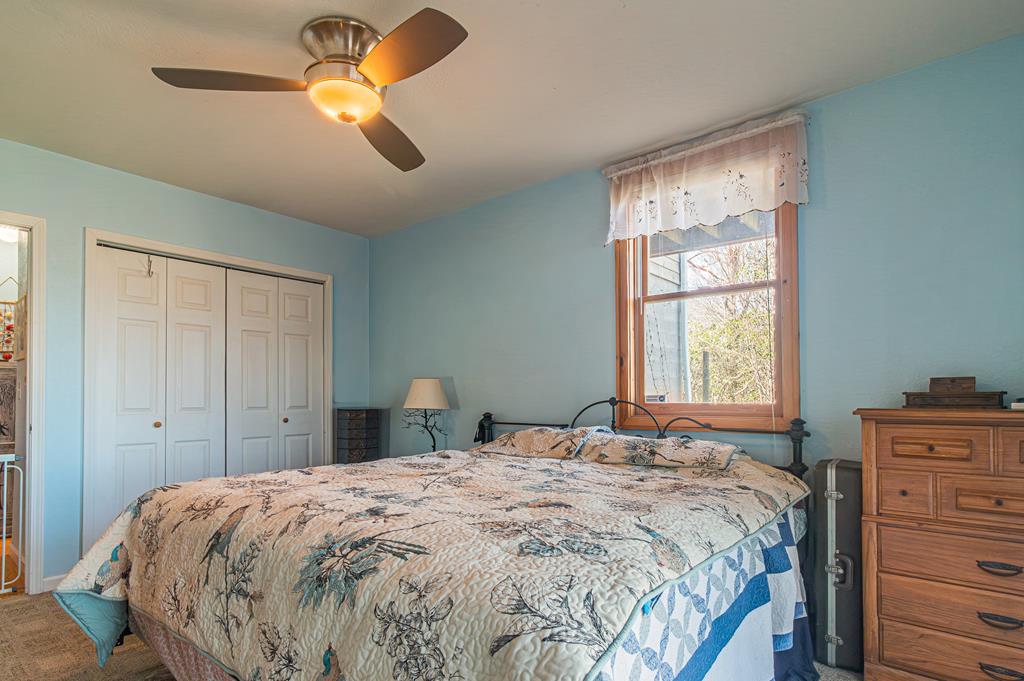 432 Natures Edge Road