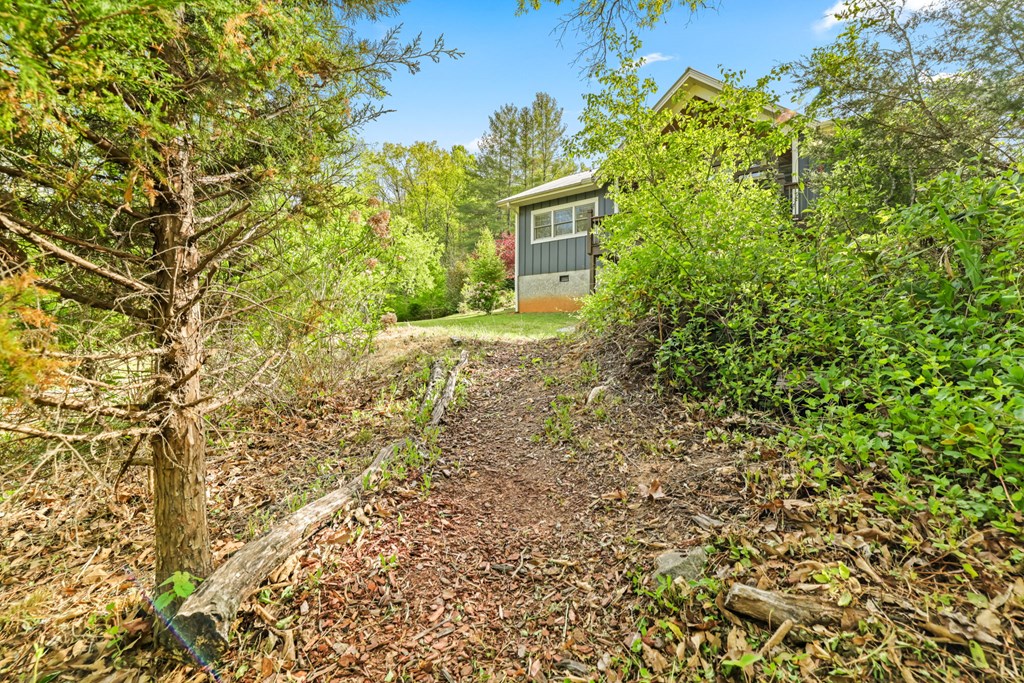 1550 River Rd