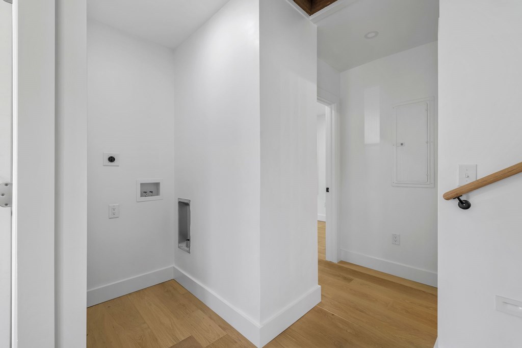 523 Harrison Ave
