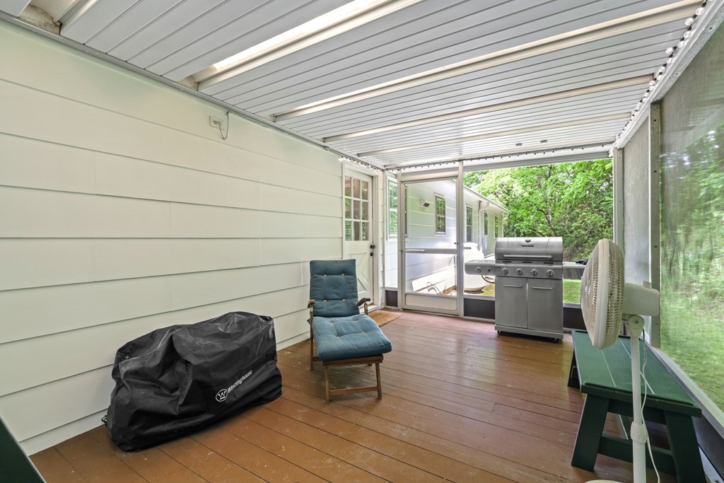 589 Noah Gibson Road