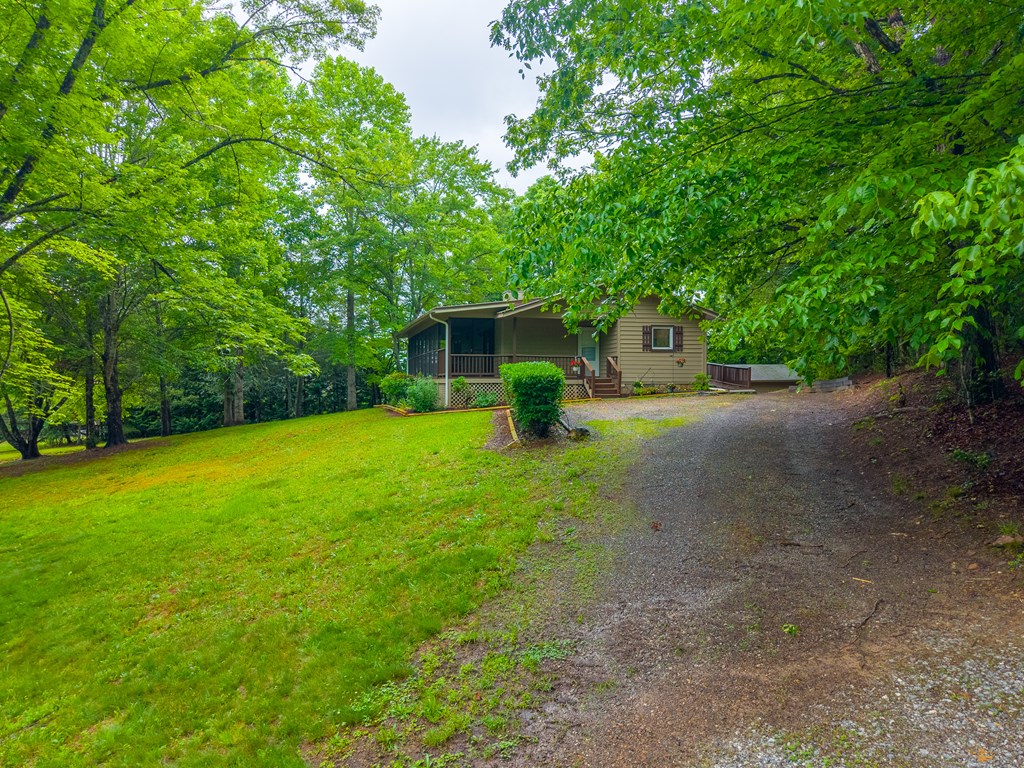 132 Eagles Nest Rd