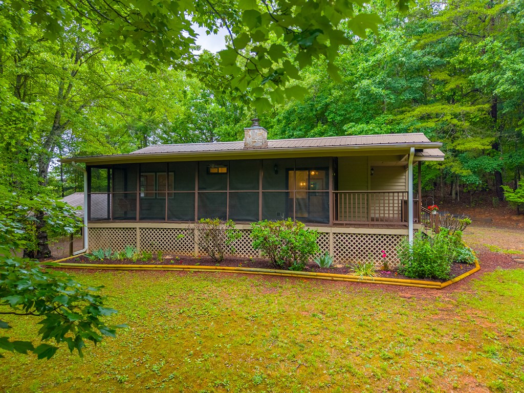 132 Eagles Nest Rd
