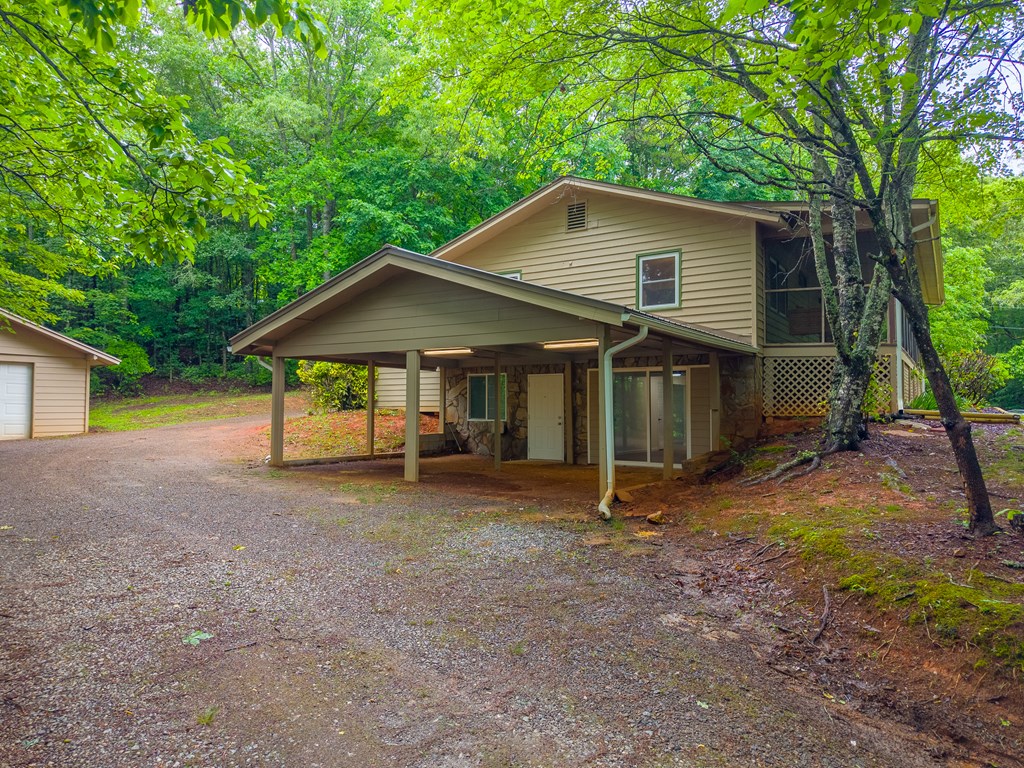132 Eagles Nest Rd