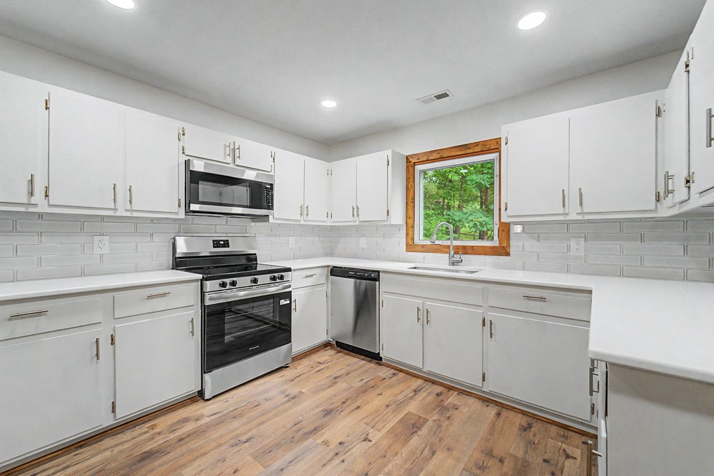 132 Eagles Nest Rd