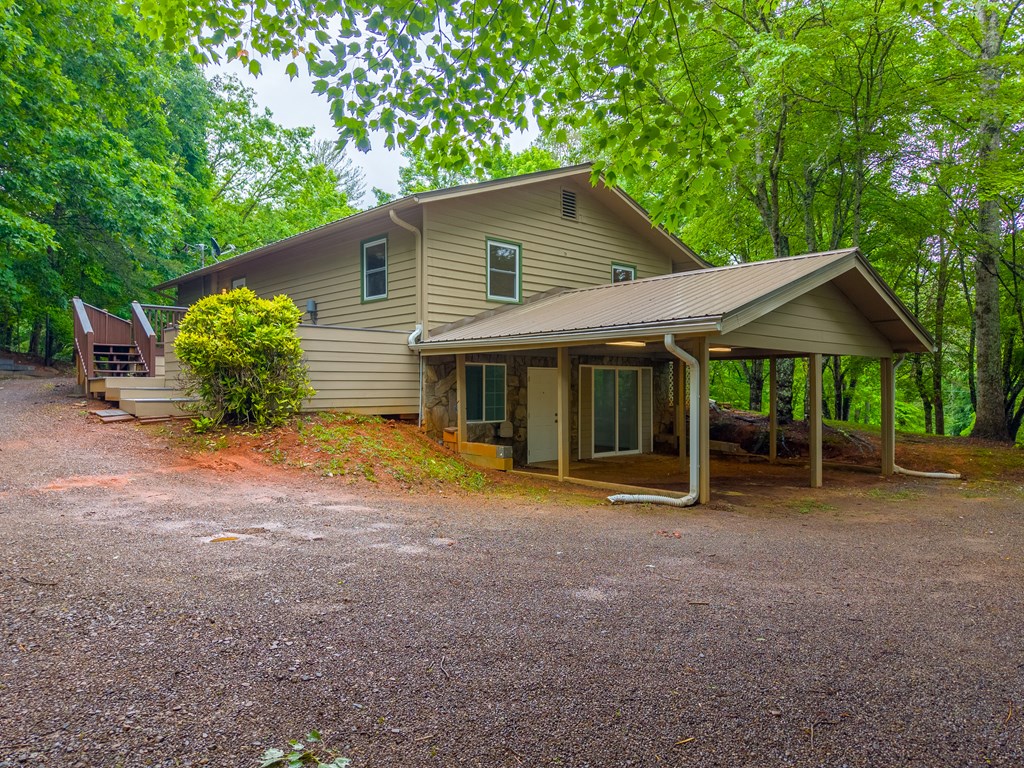 132 Eagles Nest Rd