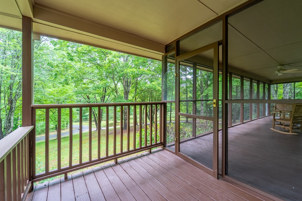132 Eagles Nest Rd