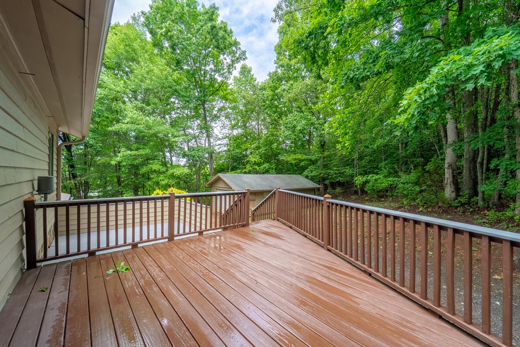 132 Eagles Nest Rd