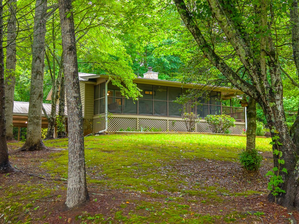 132 Eagles Nest Rd