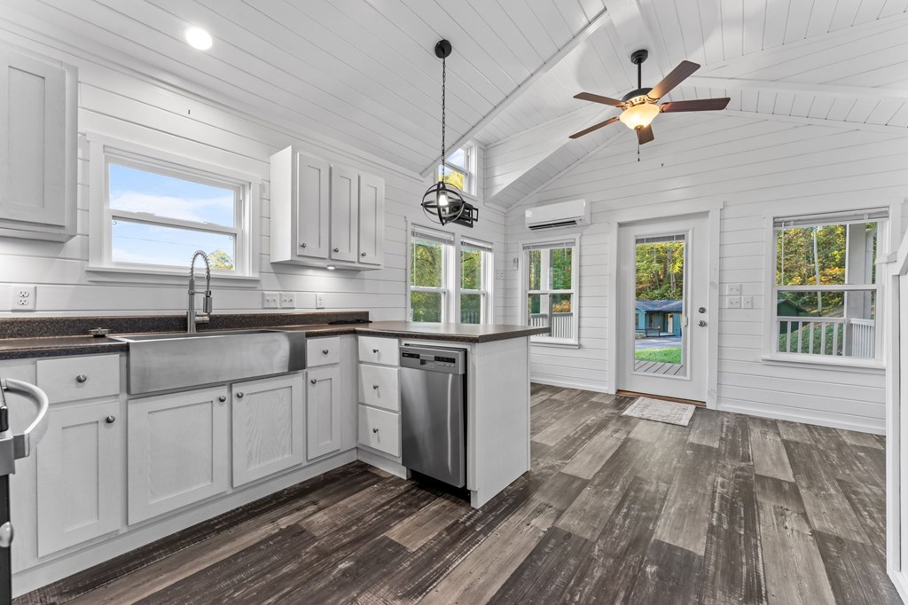 619 Kitchens Branch Road