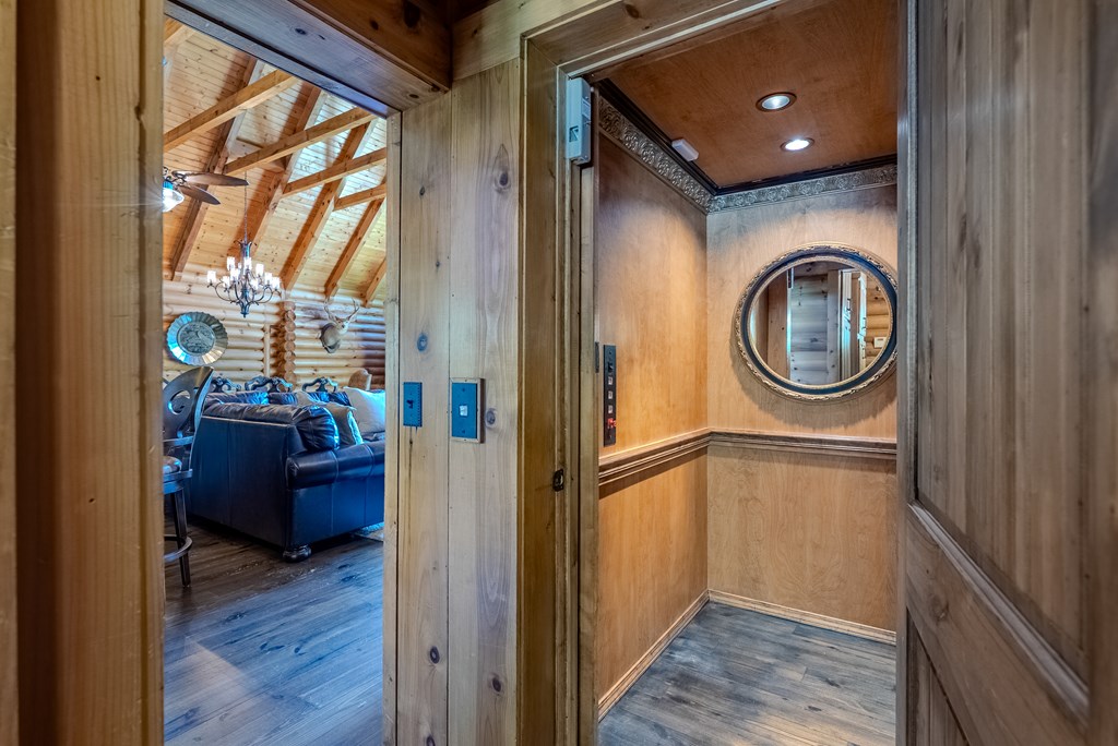 1120 Scutter Lane