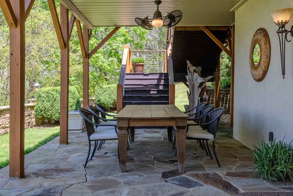 1120 Scutter Lane