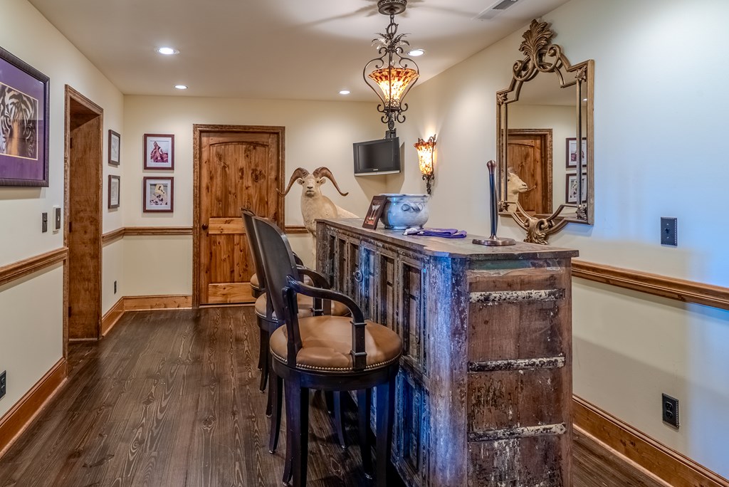 1120 Scutter Lane