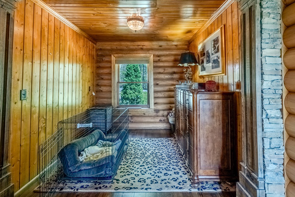 1120 Scutter Lane