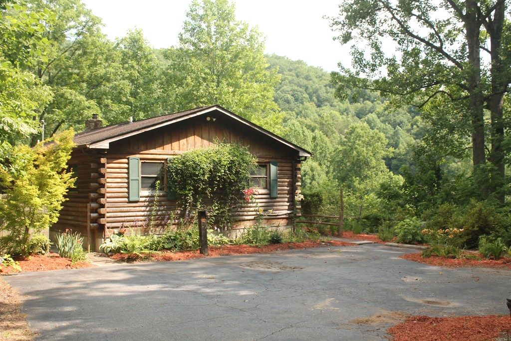 3175 Hwy 28S