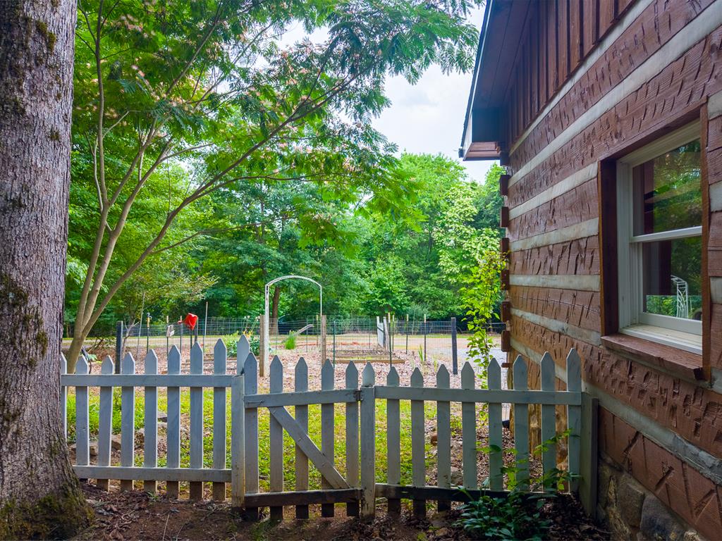 6800 Bryson City Road