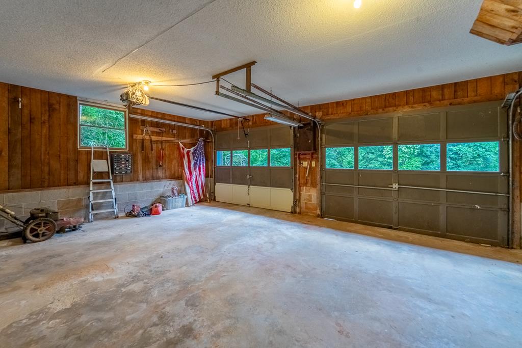 6800 Bryson City Road