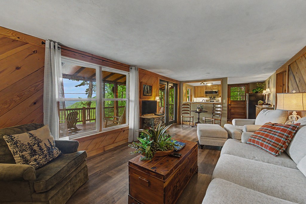 1804 Coon Creek Road