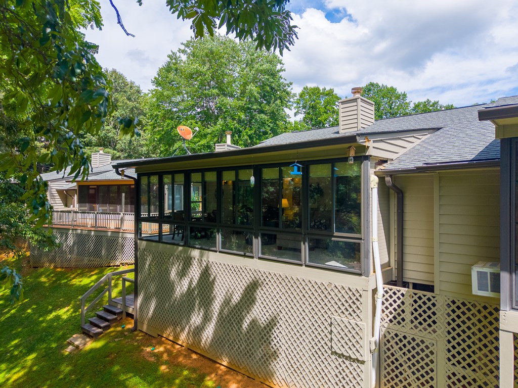 27 Plum Tree Lane