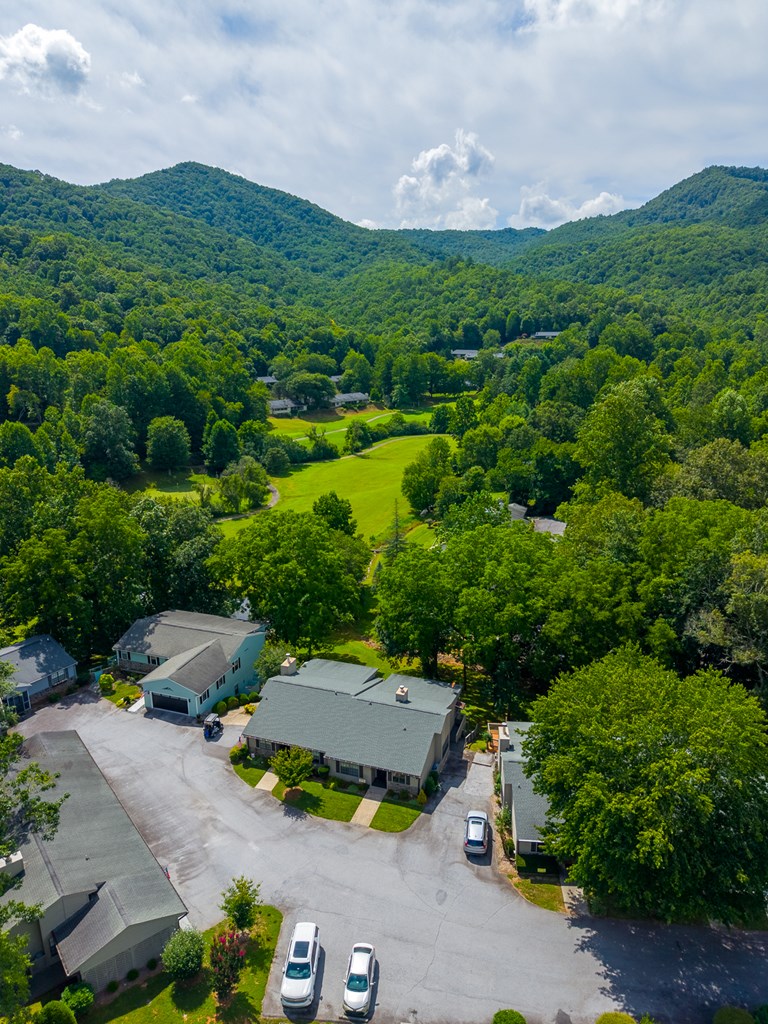 27 Plum Tree Lane