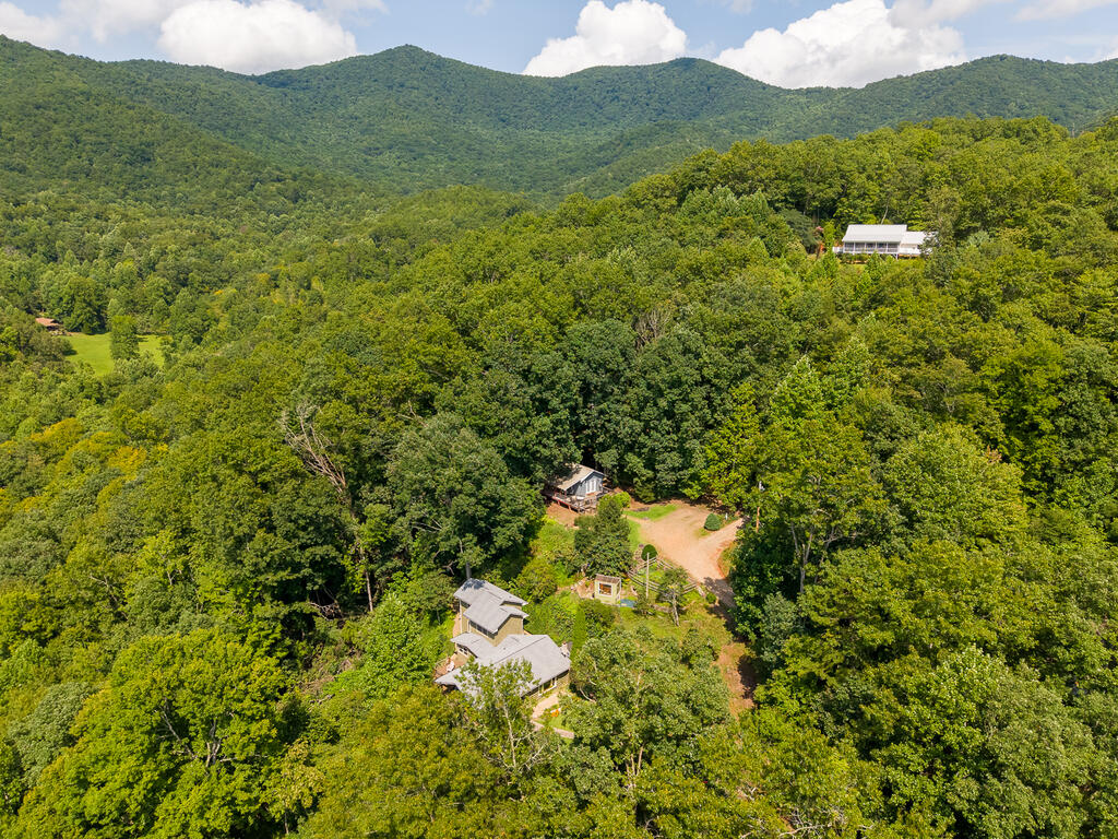 82 Pope Road