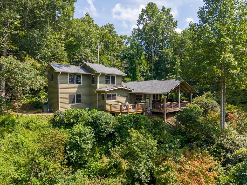82 Pope Road