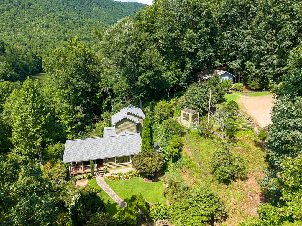 82 Pope Road